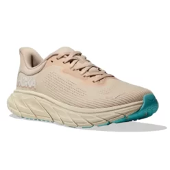 HOKA ARAHI 7